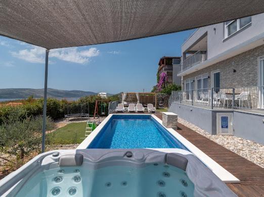 Villa Hedonist Seget Vranjica Luaran gambar